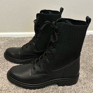 Black Lace-Up Women's Boots